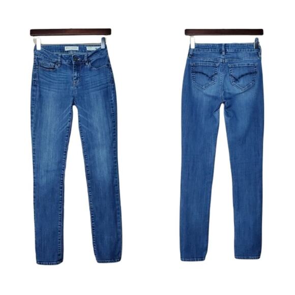 Bullhead Skinny Denim Jeans - Picture 1 of 9